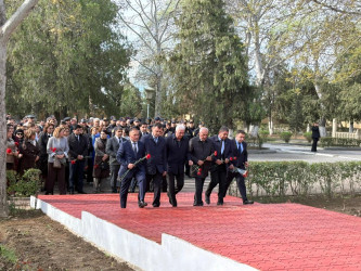 Yevlaxda 31 Mart-Soyqırımı qurbanlarının xatirəsi böyük ehtiramla anılmışdır