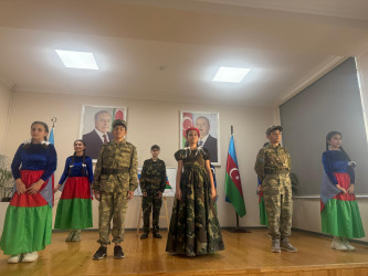 Yevlaxda 9 Noyabr-Azərbaycan Dövlət Bayrağı Günü münasibətilə tədbir keçirilmişdir